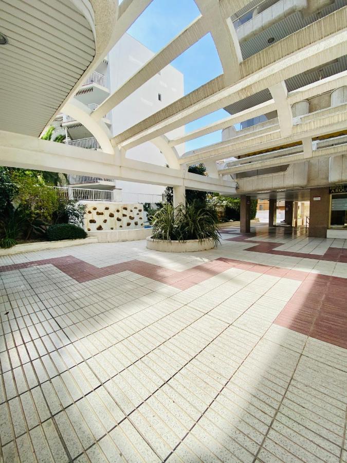 Arquus Apartment Salou Beach Екстериор снимка